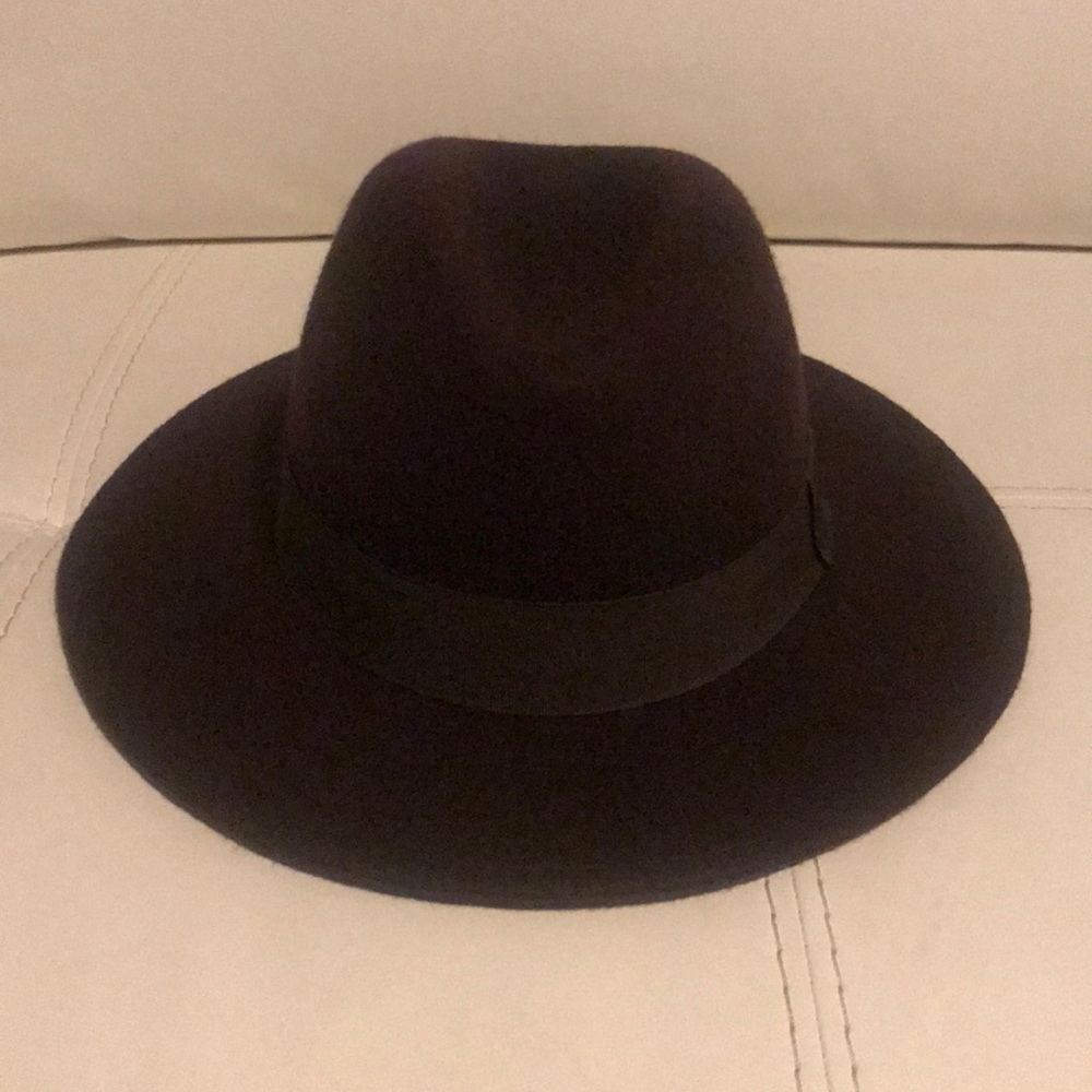 Stylish & fashionable unisex fedoras
